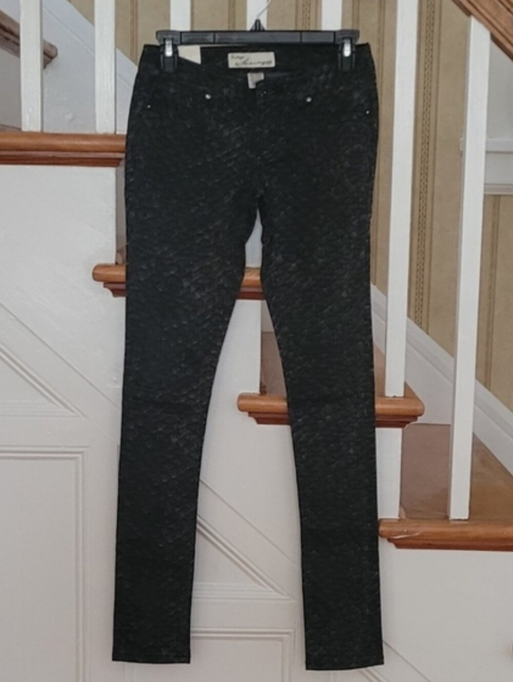 VINTAGE HAVANA Women's Reptile Print Skinny Jeans Black Size Gray Size 25